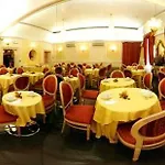 Hotel Zara 3*