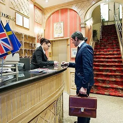 Zara Hotel