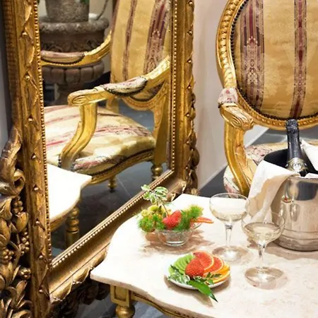 Zara Hotel 3*